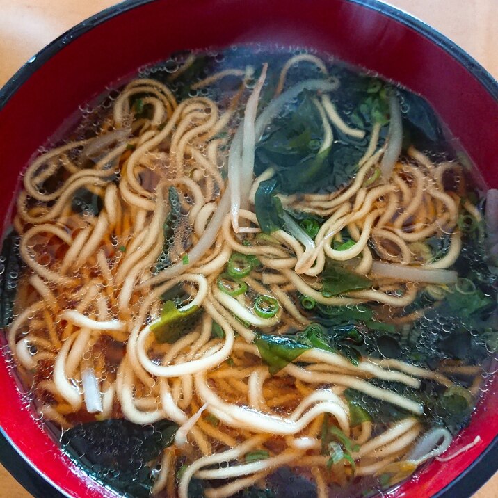 モヤシとわかめのラーメン☆日清ラ王